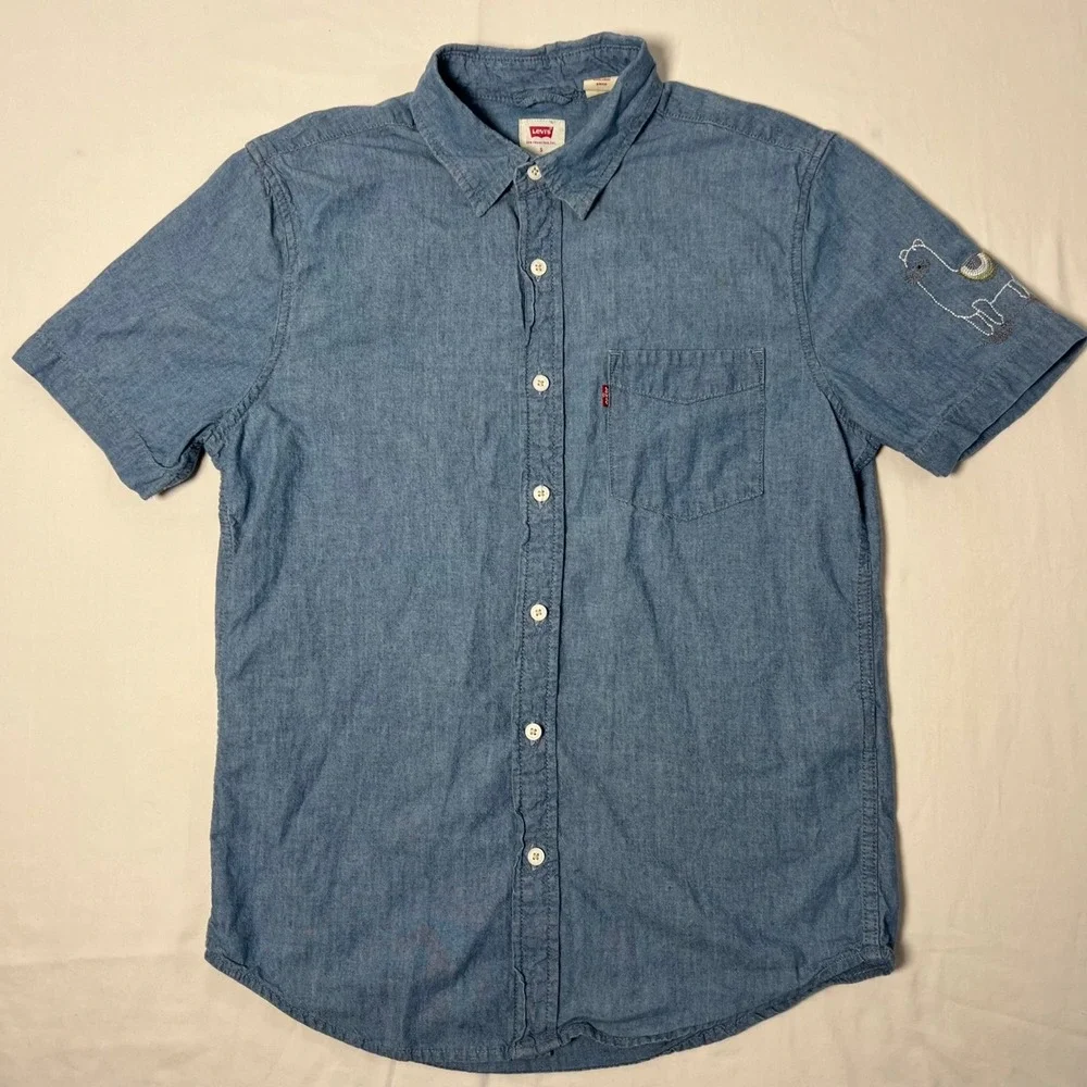 Levis Mens Chambray Shirt Short Sleeve Blue Llama Skateboard Globe Small